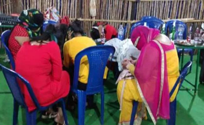 Samsthan Narayanpur Rave Party Key Points Nalgonda District - Sakshi
