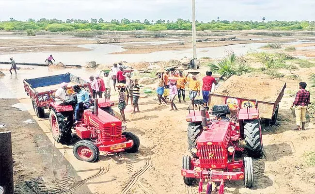 Special Story On Soil Mafia In Telangana  - Sakshi