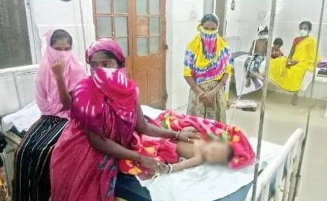 Odisha: Girl Deceased After Ate Rotten Biryani Nabarangpur - Sakshi