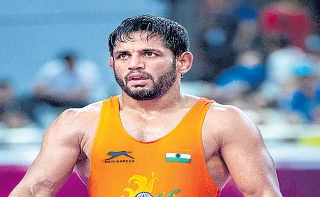 Indian wrestlers make last attempt to qualify for Tokyo Olympics - Sakshi