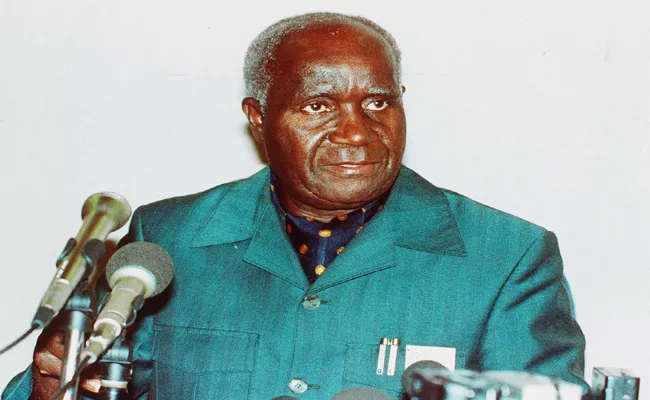 Zambia First President Kenneth Kaunda Deceased At 97 - Sakshi