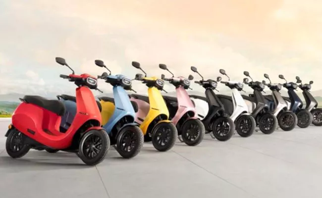 Ola  Creates New Trends In Electric Scooter Delivery And Colour Options - Sakshi