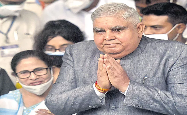 BJP MLAs disrupt Governor speech in Bengal Assembly sessions - Sakshi