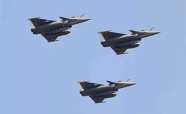 Congress Demands Jpc Inquiry Into Rafale Deal after France Annuounce  ivestgation - Sakshi