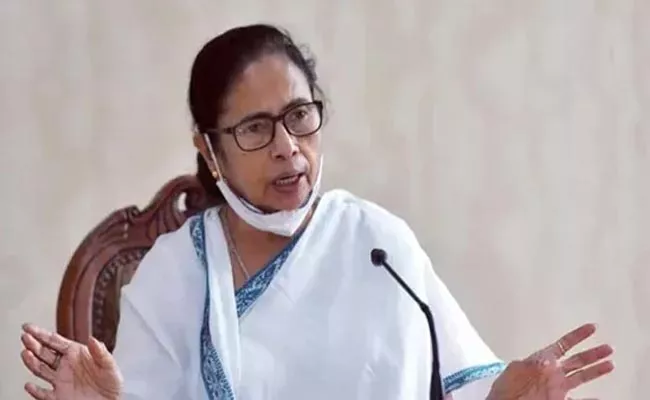 Mamata Banerjee Faces 5 Lakh Fine For Seeking Recusal Calcutta HC Judge - Sakshi