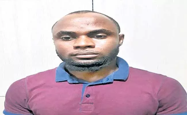 HYD: Police Investigating Ghana Man Who Involved In Drug Peddling - Sakshi