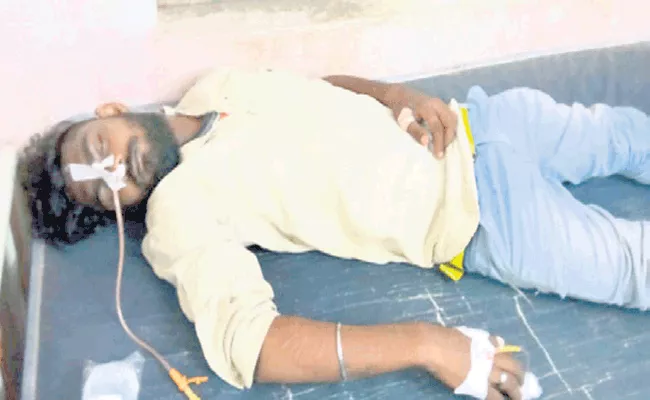 Man Self Destruction Attempt Tragedy In Nalgonda - Sakshi
