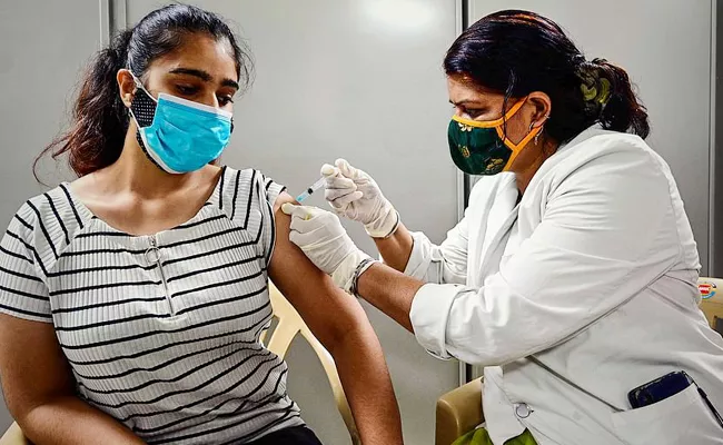 Covid Vaccine Doses Crosses 53 Crore In India - Sakshi