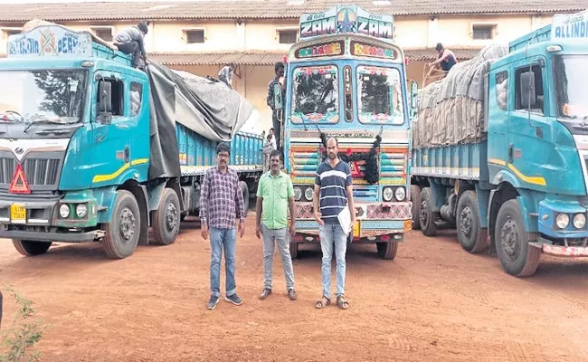 Zaheerabad: 900 Tonnes Of Ration Rice Seized In Sangareddy District - Sakshi