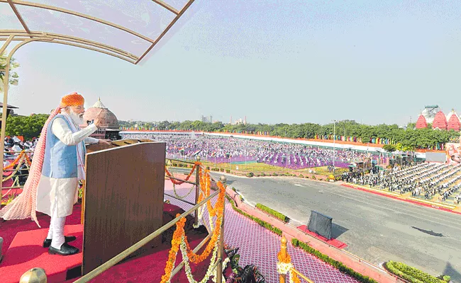 India 75th independence day: Narendra Modi speech from Red Fort on 75th Independence Day - Sakshi