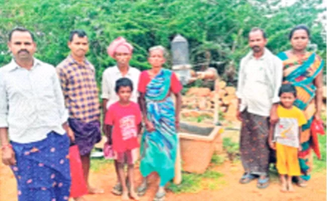 BJP Leader Gopal Reddy Outrage On Poor Peasant Family - Sakshi