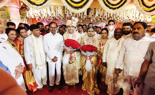 CM KCR Attended Boinpally Vinod Kumar Son Wedding In Hanamkonda - Sakshi