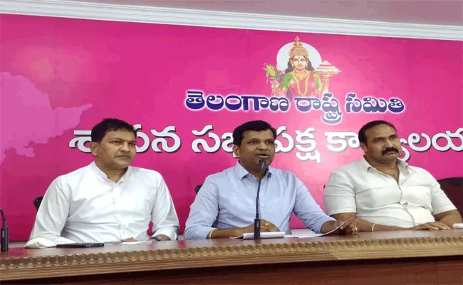 TRS MLAs Are Angry On RS Praveen Kumar Comments - Sakshi