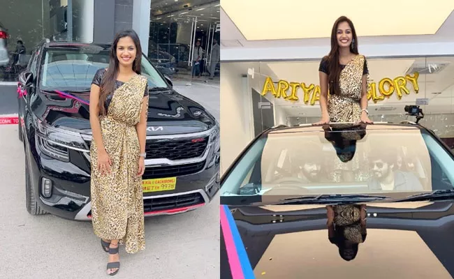 Bigg Boss Ariyana Glory Purchase New Kia Car - Sakshi