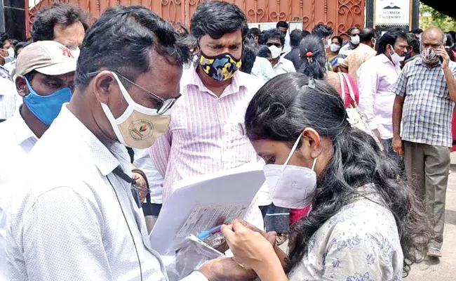 NEET 2021: Experts Suggestions, Counselling, All India Quota, College Selection - Sakshi