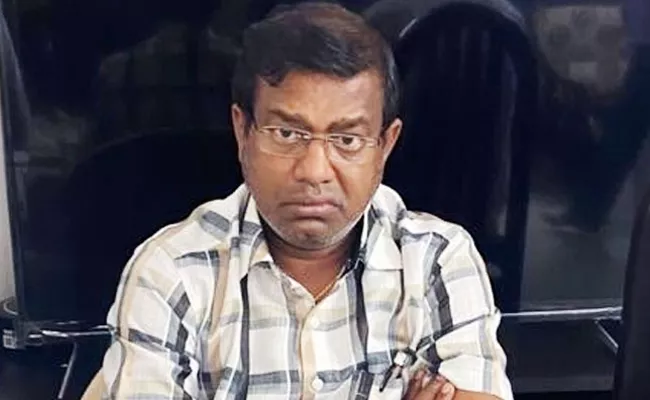 Former tehsildar Nagaraju commits suicide - Sakshi