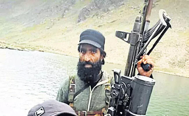 Top JeM terrorist commander killed in Jammu and Kashmir - Sakshi