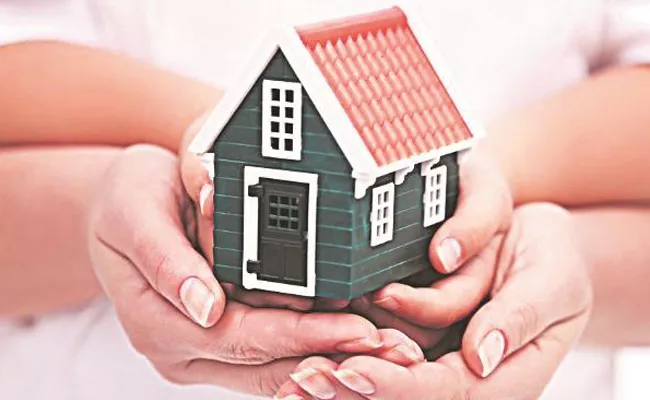 Banks Reduce Housing Loan Interest Rates - Sakshi