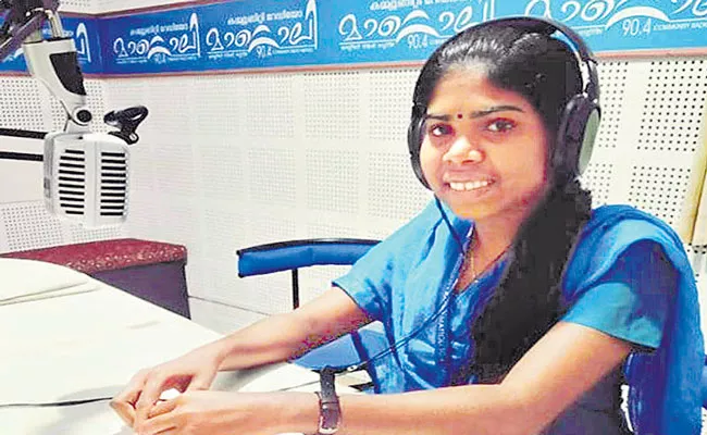 Kerala Community Radio RJ Helped An Entire Village To Get Vaccinated - Sakshi