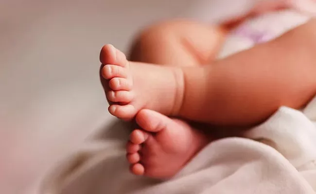 Scanning Centers Give Fake Reports Of Baby In Suryapet District - Sakshi