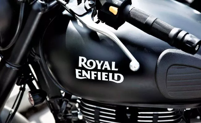 Royal Enfield to Recall 26300 Units of Classic 350 on Faulty Brake Issue - Sakshi