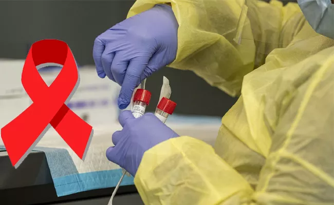 Shocking News: Omicron Variant Origin May Have An Hiv Connection - Sakshi