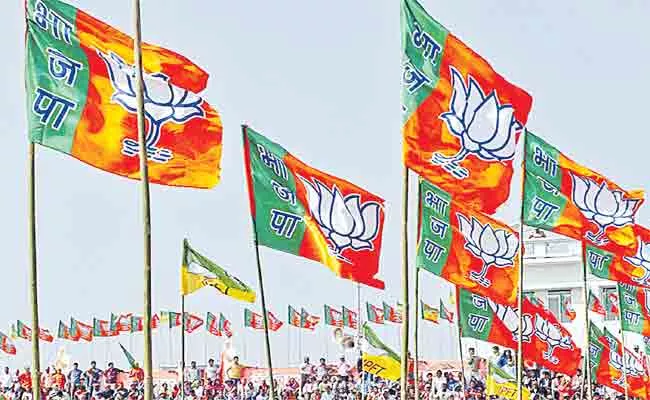 BJP Targets SC And ST Constituencies 31Seats In Telangana - Sakshi