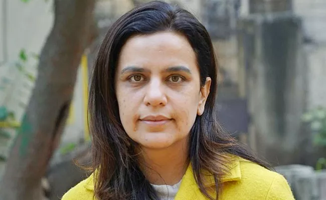 Yogita Bhayana the woman activist for Nirbhaya movement sakshi special story - Sakshi