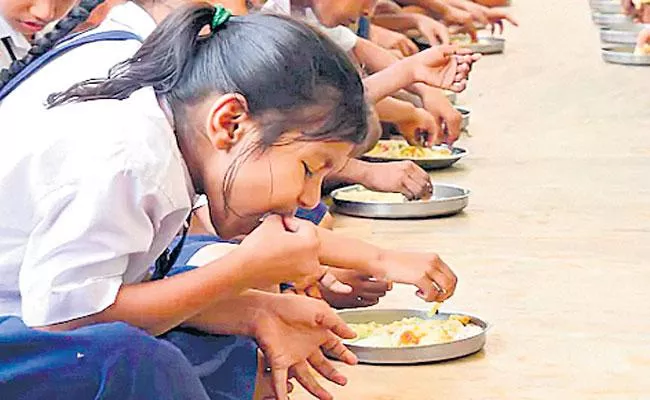 There is no compromise in terms of meal quality in Ideal schools and KGBV - Sakshi