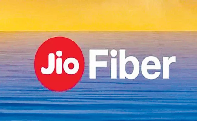 Reliance Jio topples BSNL as largest fixed line broadband provider - Sakshi