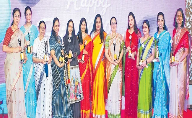Womens are the nutritionists - Sakshi