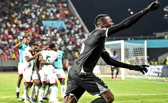 Burkina Faso Goalkeeper Herve Koffi Backflips-Somersault Celebrations - Sakshi