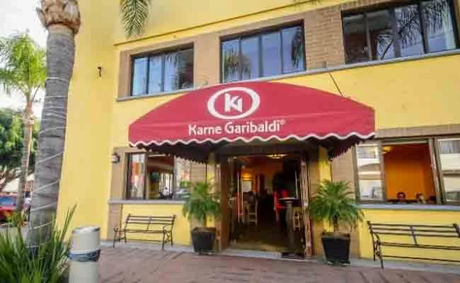 Mexican Karne Garibaldi Restaurant Serves Your Order In Just 13 Seconds - Sakshi