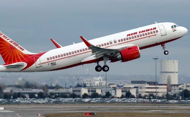 Ukraine crisis: Air India evacuation flights costing RS 7-8 Lakh Per hour - Sakshi