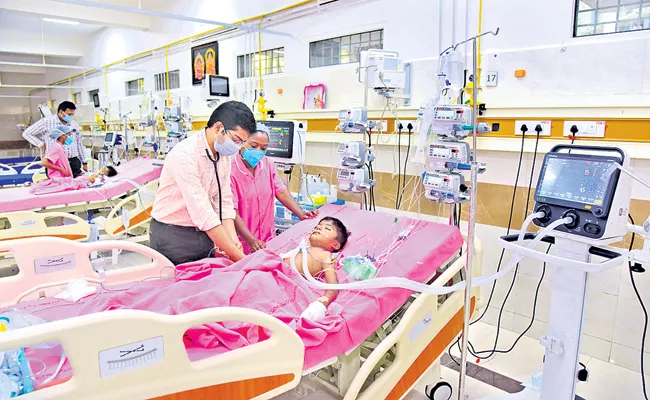 Andhra Pradesh Govt Helping Hand To poor children born with heart problems - Sakshi