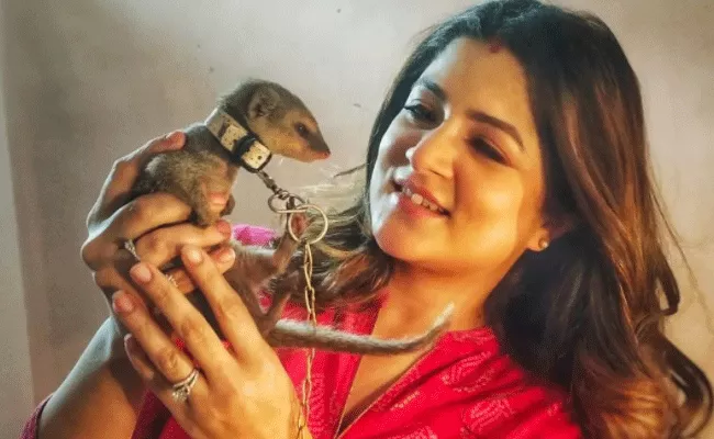 Actress Srabanti Booked For Wildlife Law Breach After Shooting With Chained Mongoose - Sakshi