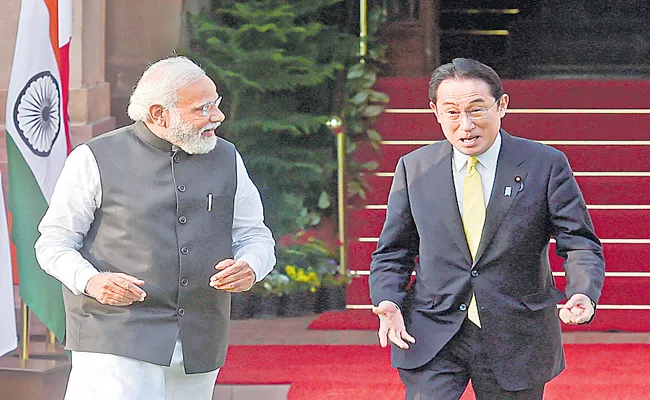 Japan PM Fumio Kishida Announces 42 Billion dollers Investment in India - Sakshi