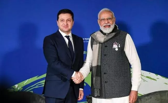 India PM Modi Thanked Ukraine President For Evacuation - Sakshi