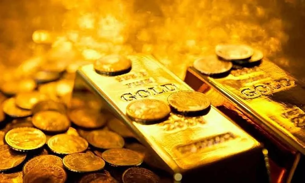 Gold prices increased nearly 500 with in two days - Sakshi