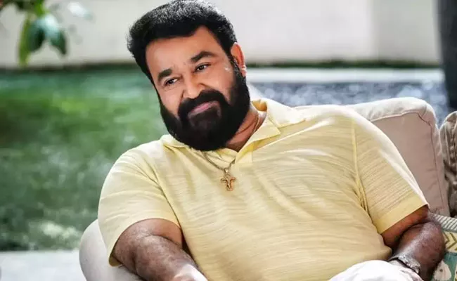 Mohanlal Questioned By Ed In Money Laundering Case With Monson Mavunkal - Sakshi