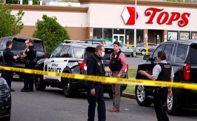 Ten Dead in Attack at New York State Supermarket - Sakshi