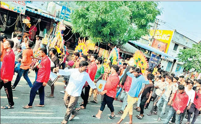 Modakondamma Jatara Mahotsavam Held With Glory In Anakapalle - Sakshi
