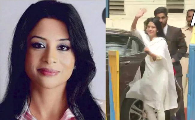 Sheena Bora Murder Case: Indrani Mukherjea Walks Out Byculla Jail - Sakshi