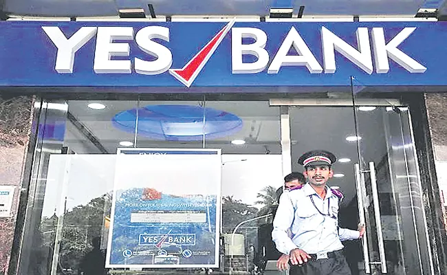 Carlyle Group eyes 10percent stake in Yes Bank via convertible debt route - Sakshi