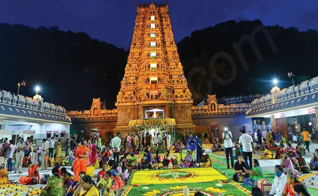 Telangana Bangaru Bonam to Offer Goddess Kanaka Durga on July 3 - Sakshi