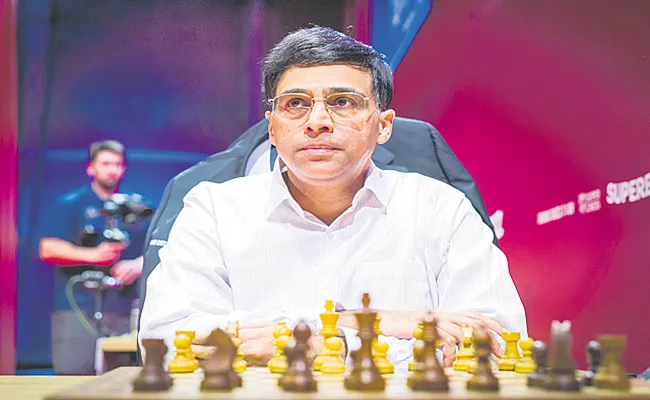 Norway chess: Viswanathan Anand posts 2nd straight win in Classical event - Sakshi