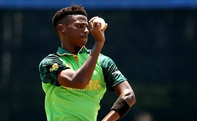 South African cricketer Mondli Khumalo out of coma - Sakshi