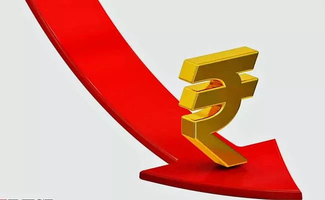 Rupee hits intraday record low against US dollar - Sakshi