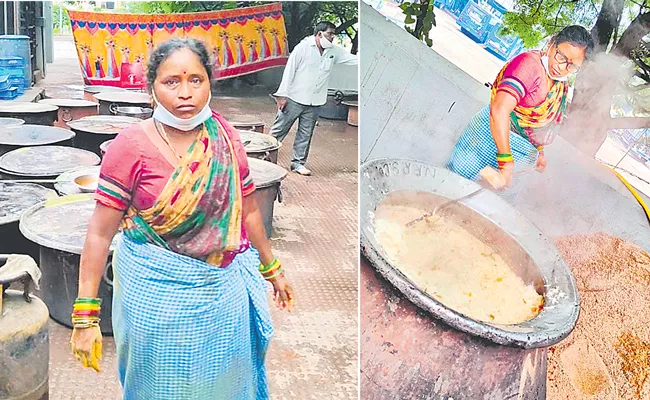 Karimnagar woman Goolla Yadamma to cook for Narendra Modi - Sakshi