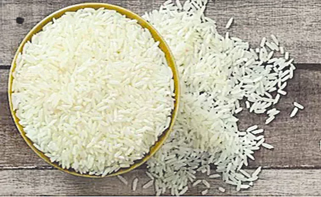 Telangana Government Will Convert Wet Grain in Rice Mill Into Fortified Rice - Sakshi